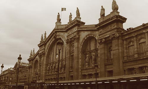 gare du nord, paris train station
