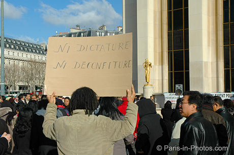 trocadero, eiffel tower, madagascar protest